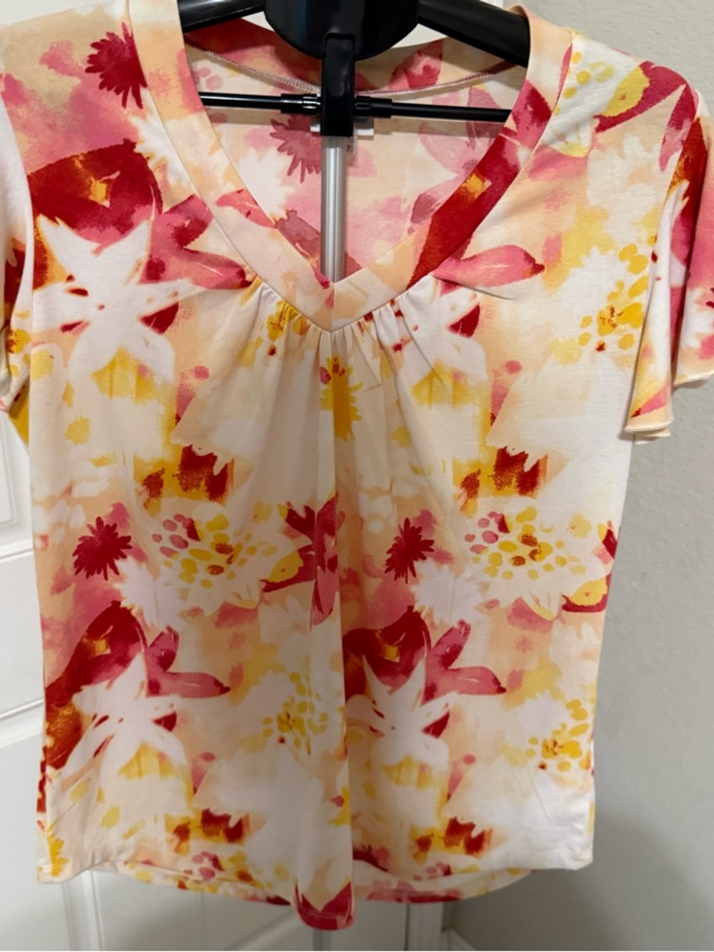 LuLaRoe Pink and Yellow Floral V-Neck Short Sleeve Top-Susie